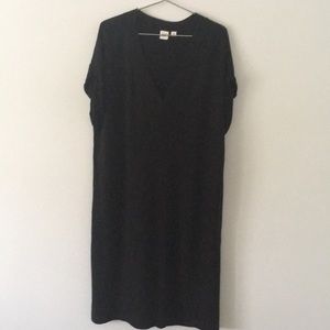 Black T-shirt Gap dress